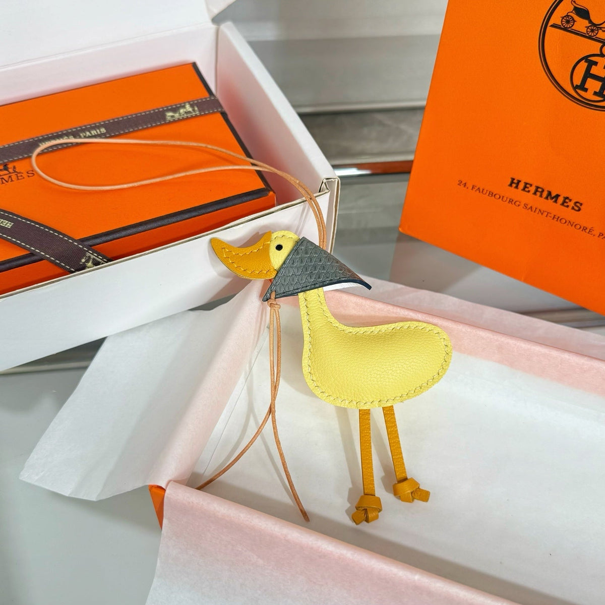 HM Duck Charm Cowhide