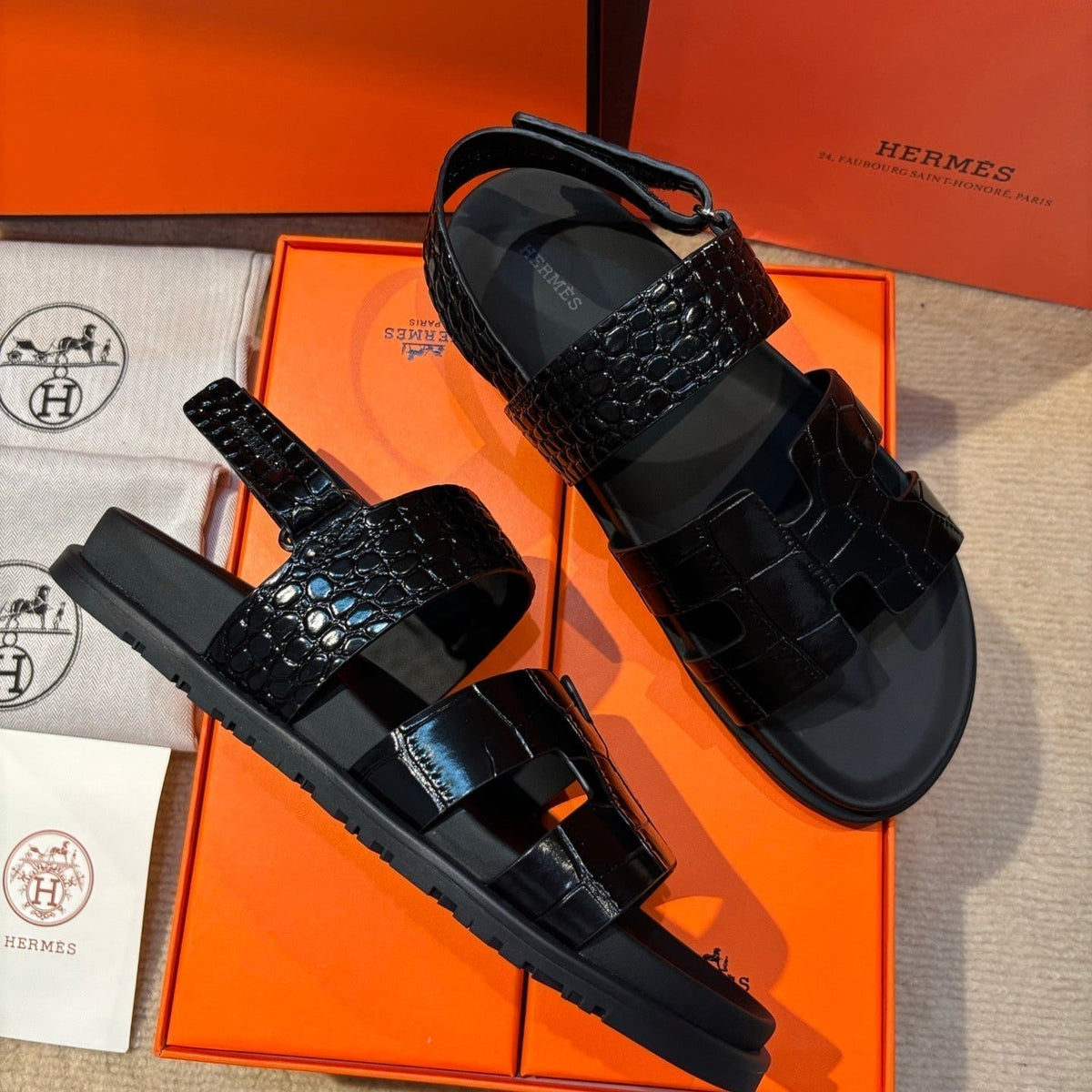 HM Men's 25 Chypre Sandals Black Calfskin 673762
