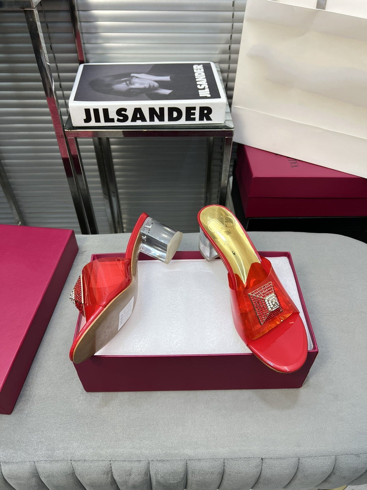 Heeled Sandals 6cm with Crystal Square Buckle Gold and Red