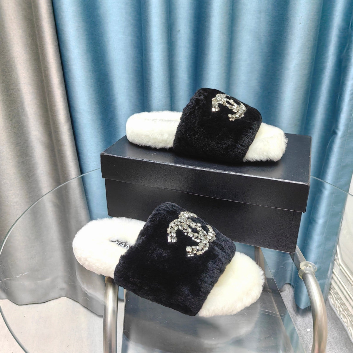 CC Slippers Black Mix White With Logo Fleece