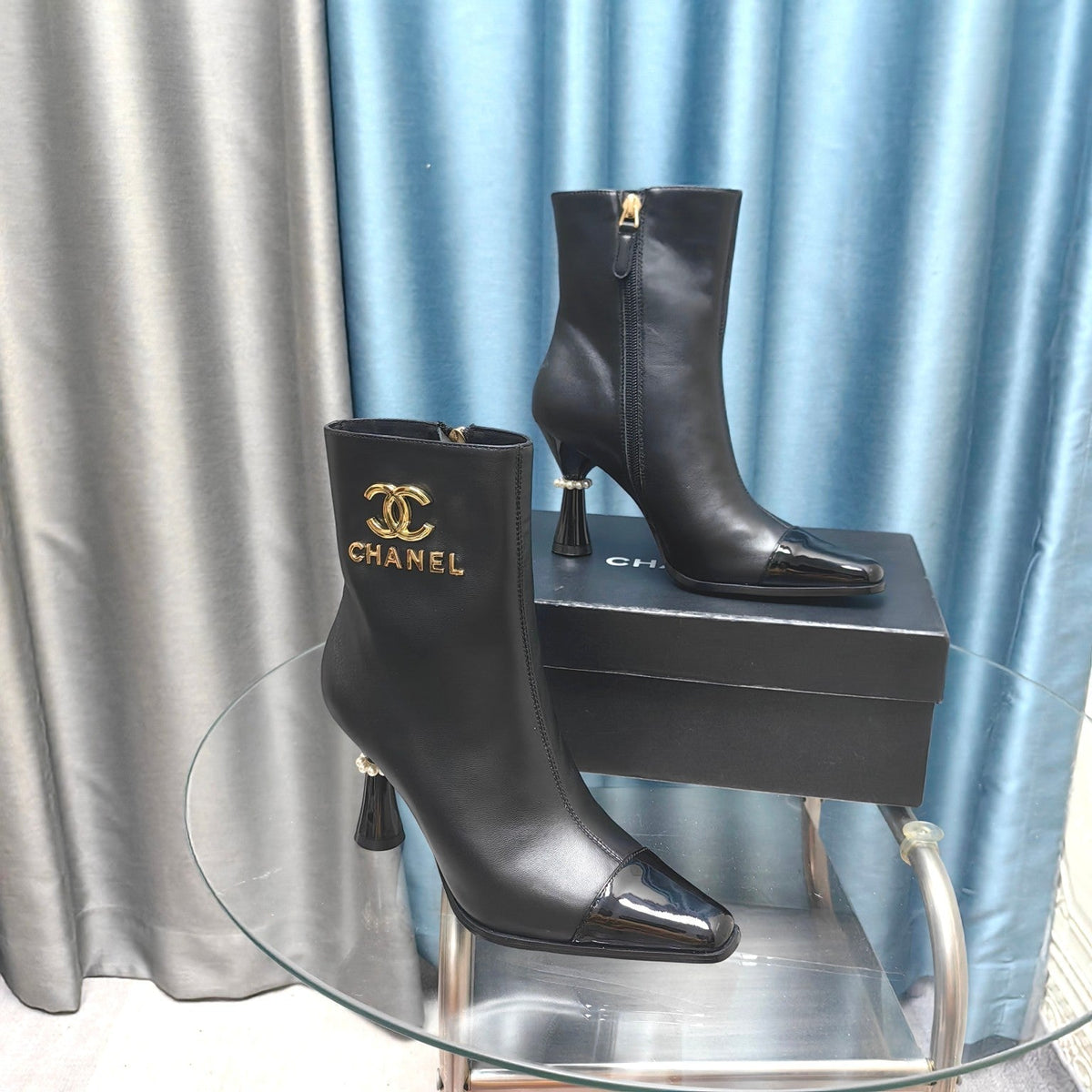 CC Ankle Boots Black Cowhide And Lambskin