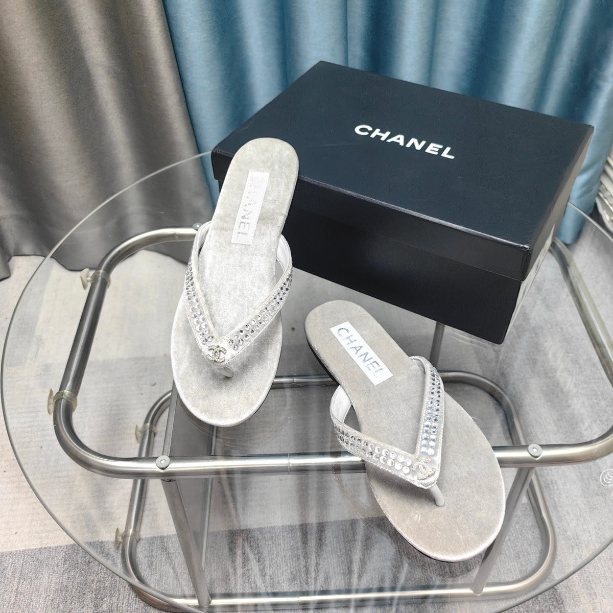 CC Thong Grey Velvet Silver Strass