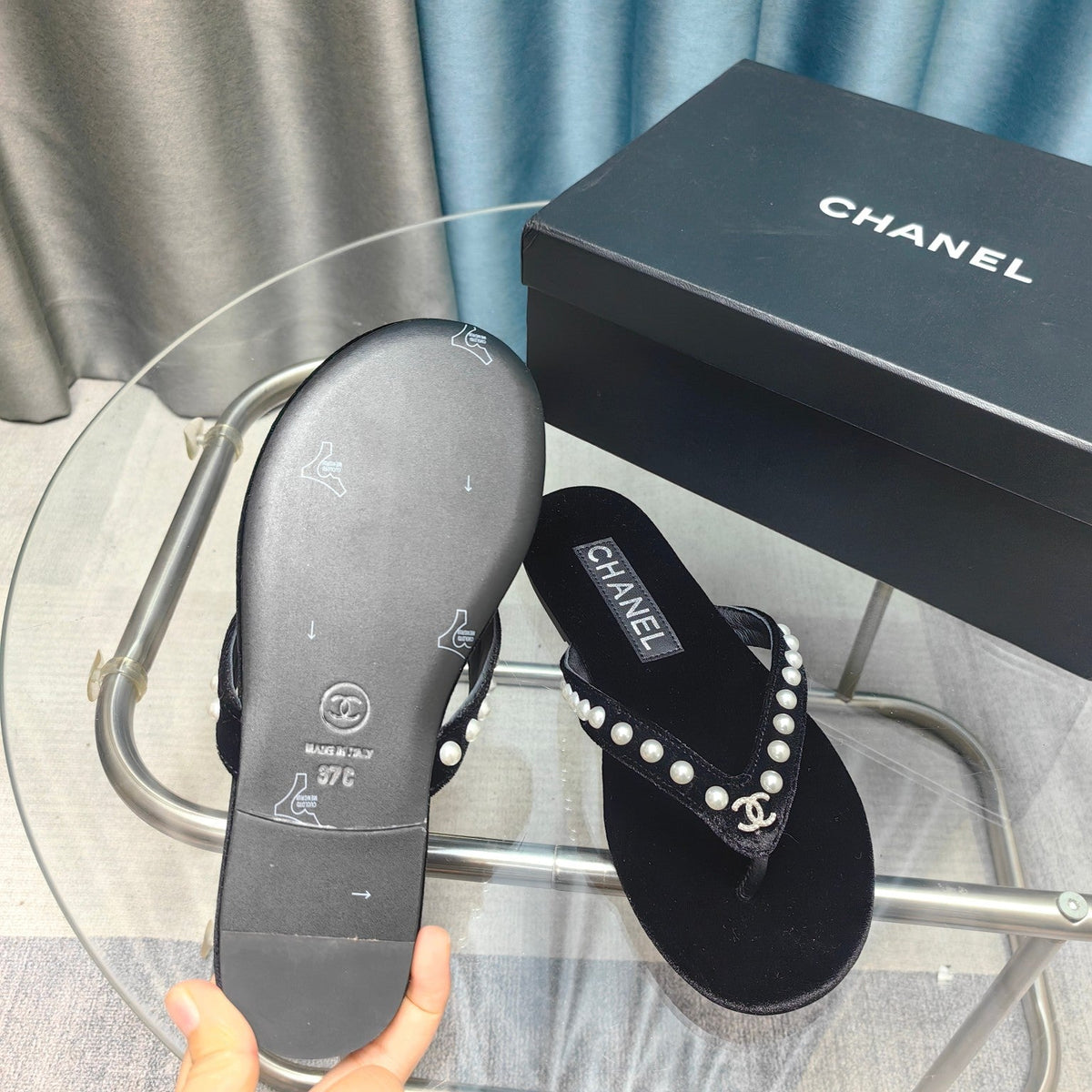 CC Thong Black Velvet Pearl