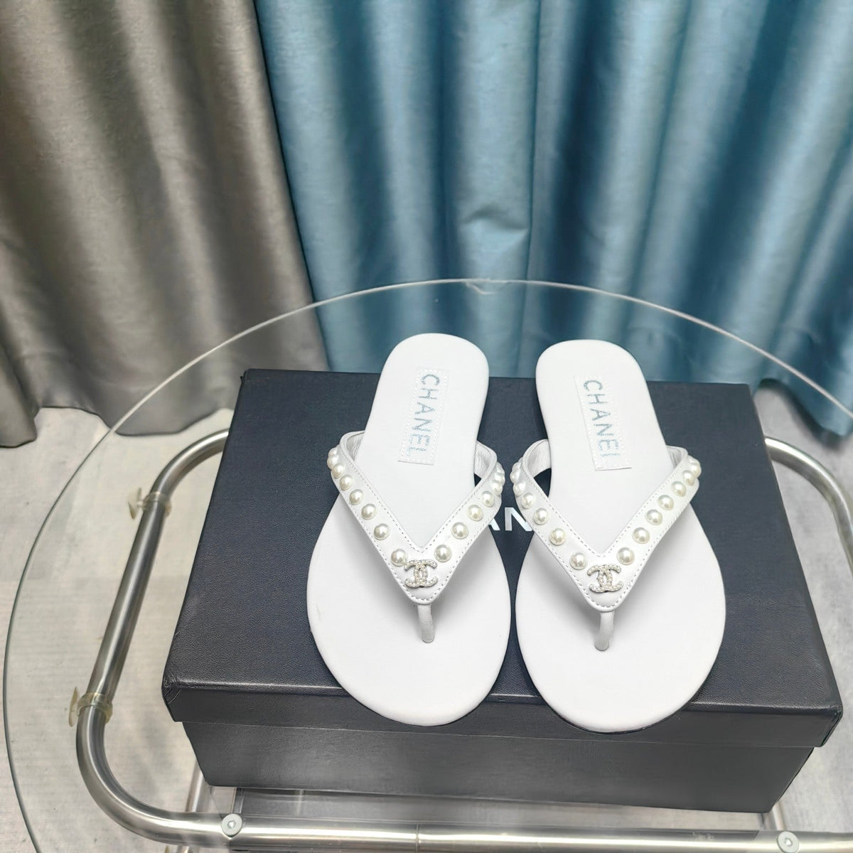 CC Thong White Calfskin Pearl