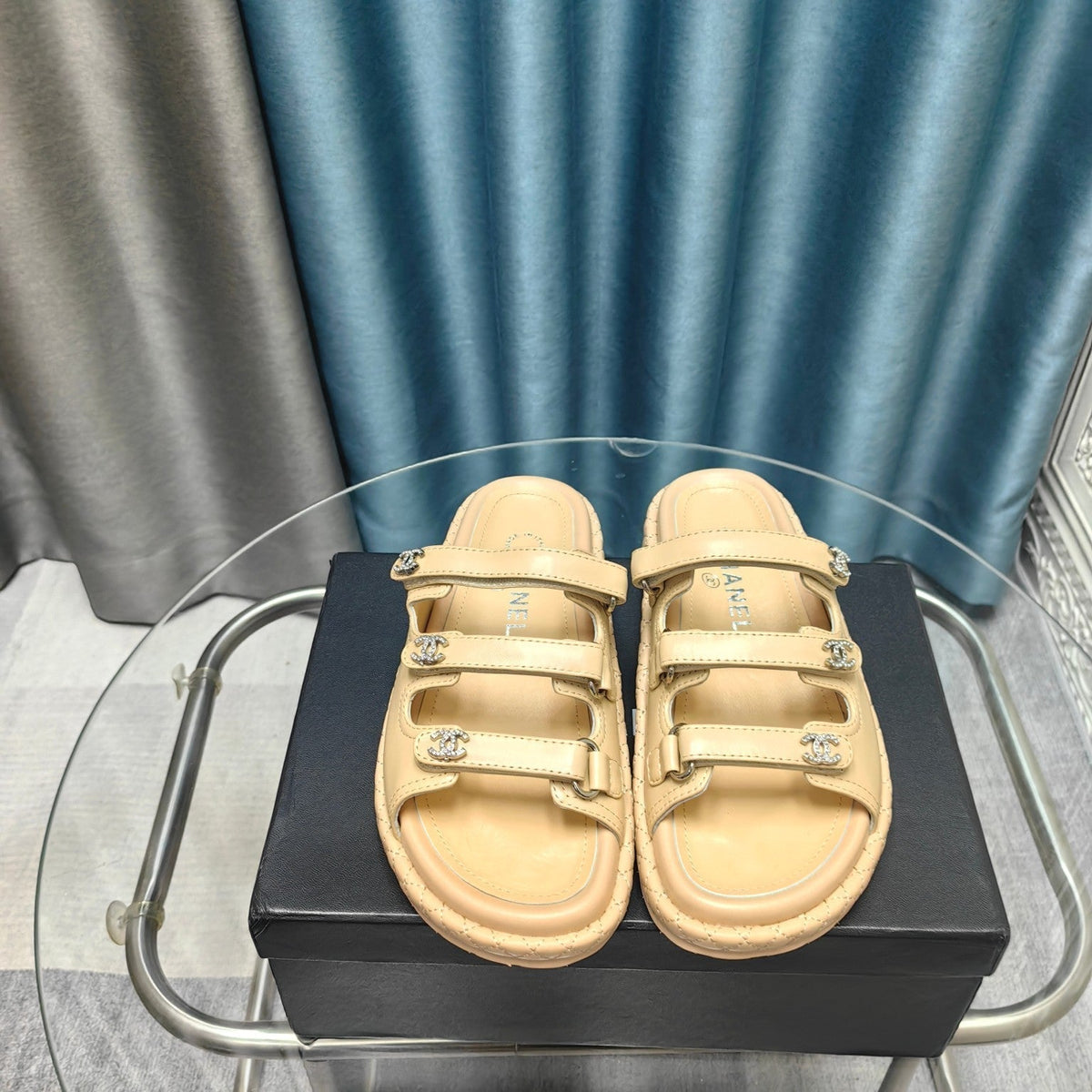 CC 25C Sandal Triple Straps Beige Calfskin