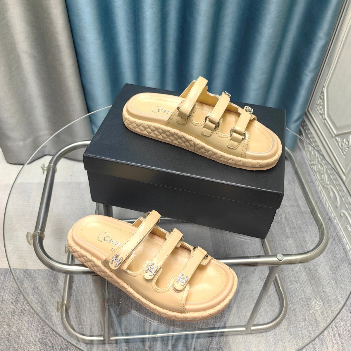 CC 25C Sandal Triple Straps Beige Calfskin