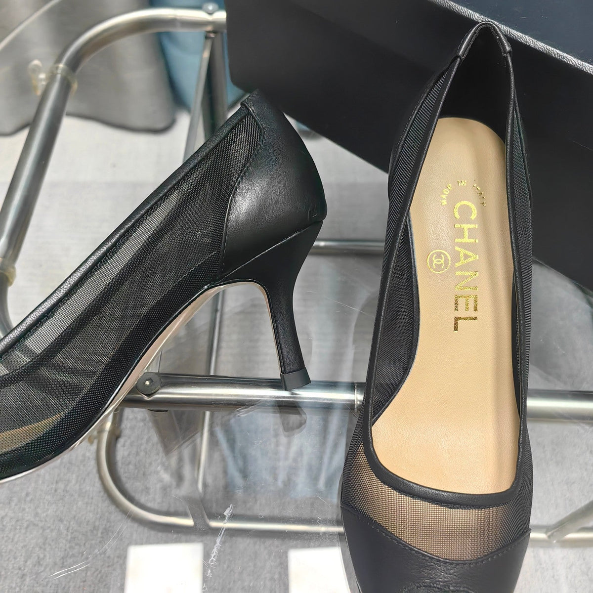 CC Pumps 50 Black Mesh Leather Pointed Toe