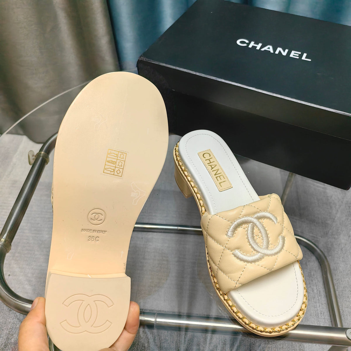 CC 25 Sandal 5cm Quilted Calfskin Leather Chain
