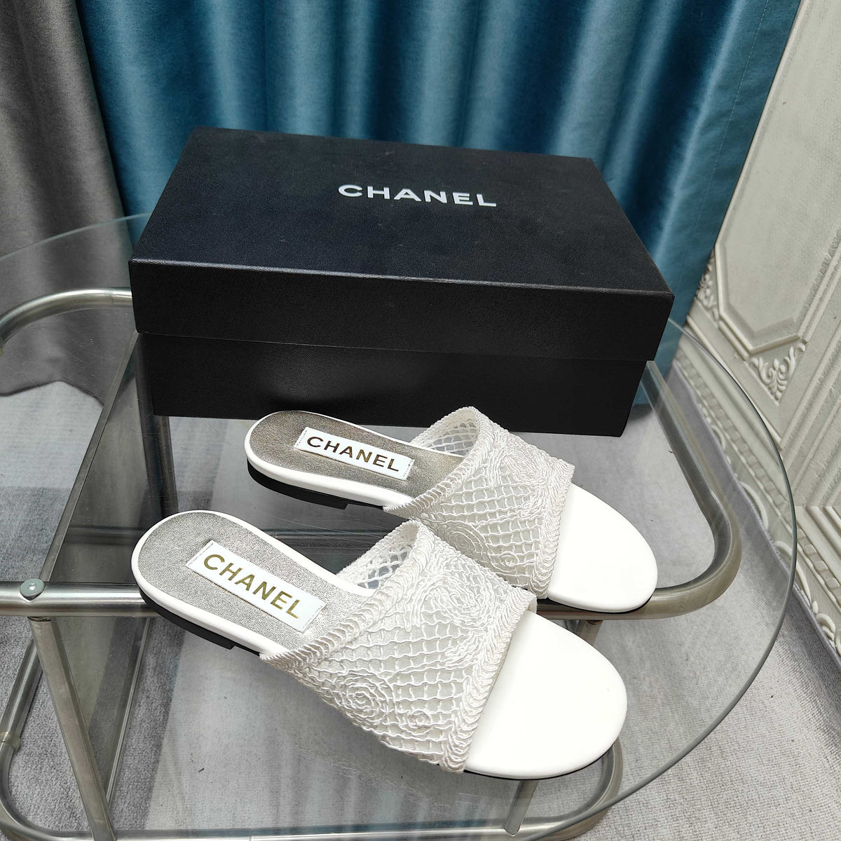 CC 25 Sandal Lace Fabric