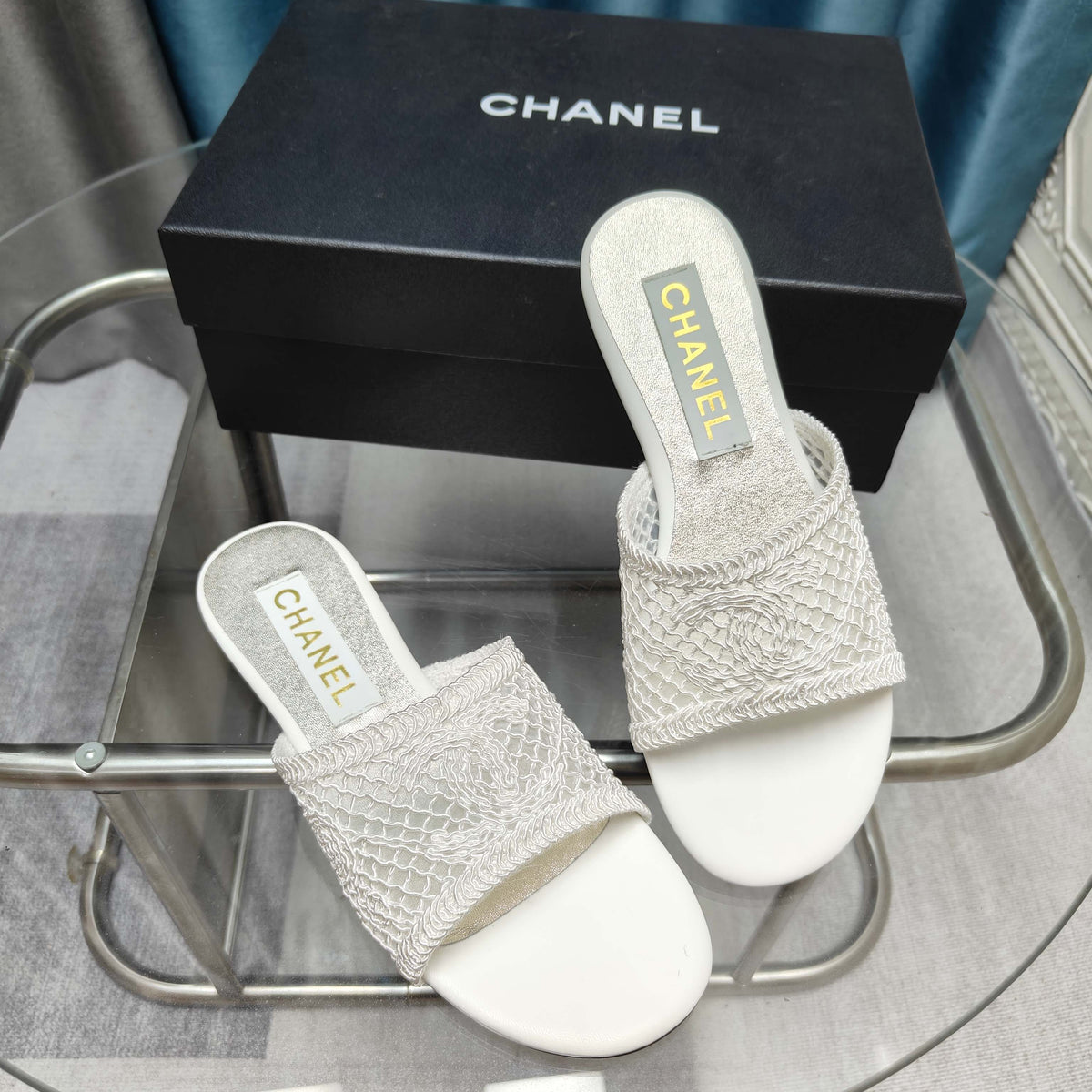 CC 25 Sandal Lace Fabric