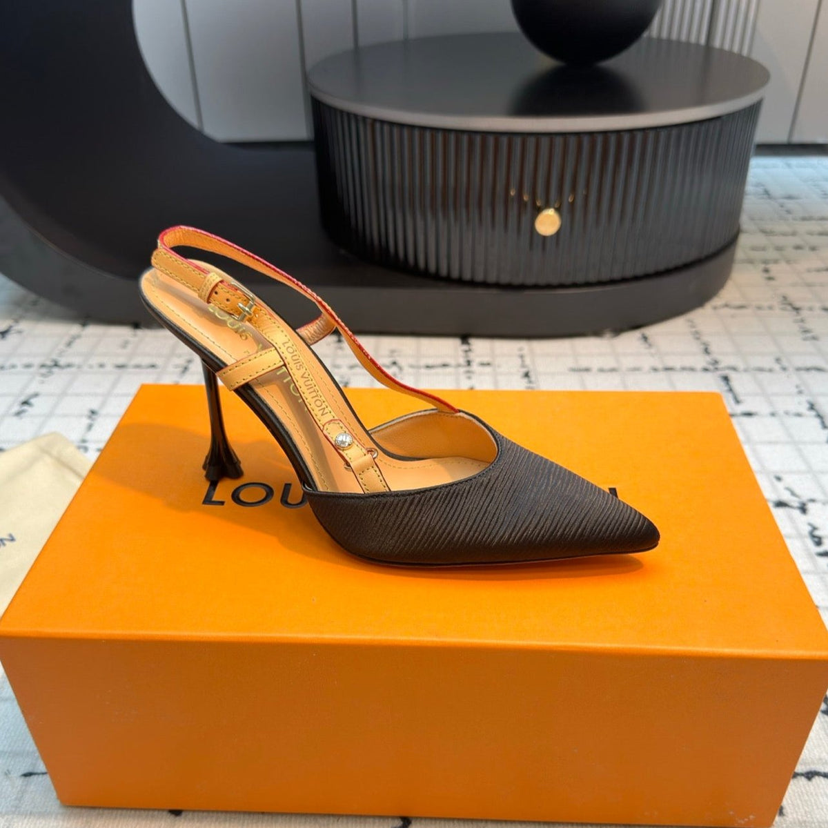 LV Blossom Slingback Pump 95mm Black Embroidered Fabric