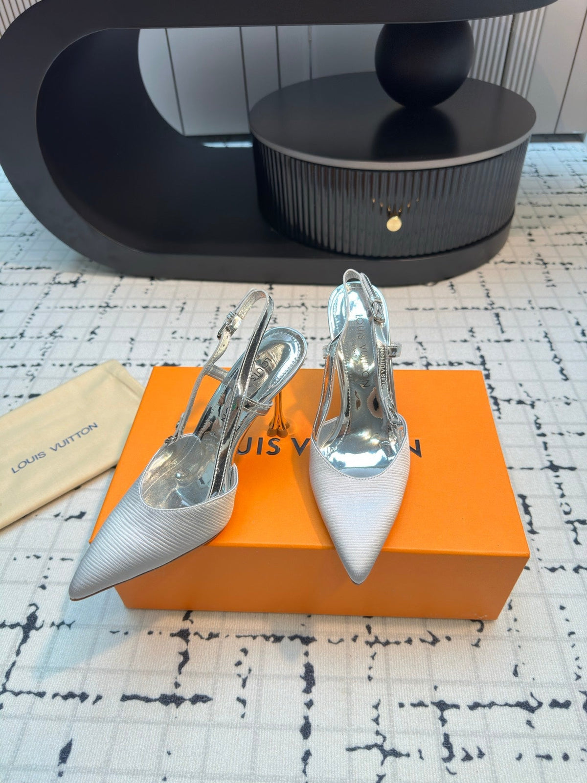 LV Blossom Slingback Pump 95mm White Embroidered Fabric