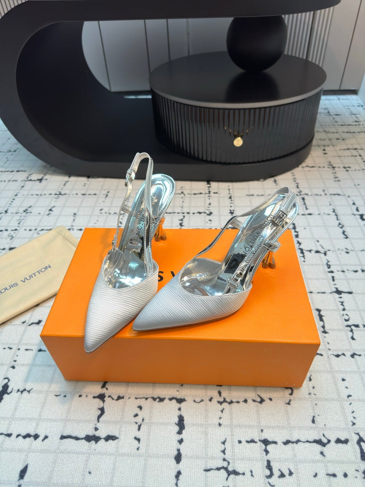 LV Blossom Slingback Pump 95mm White Embroidered Fabric
