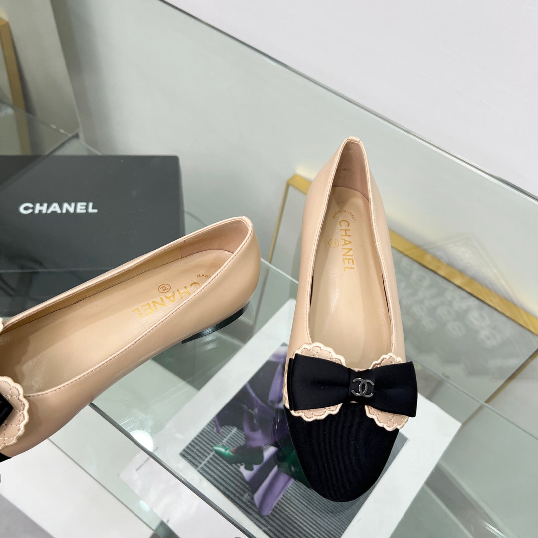 CC Ballet Flats Beige Lambskin