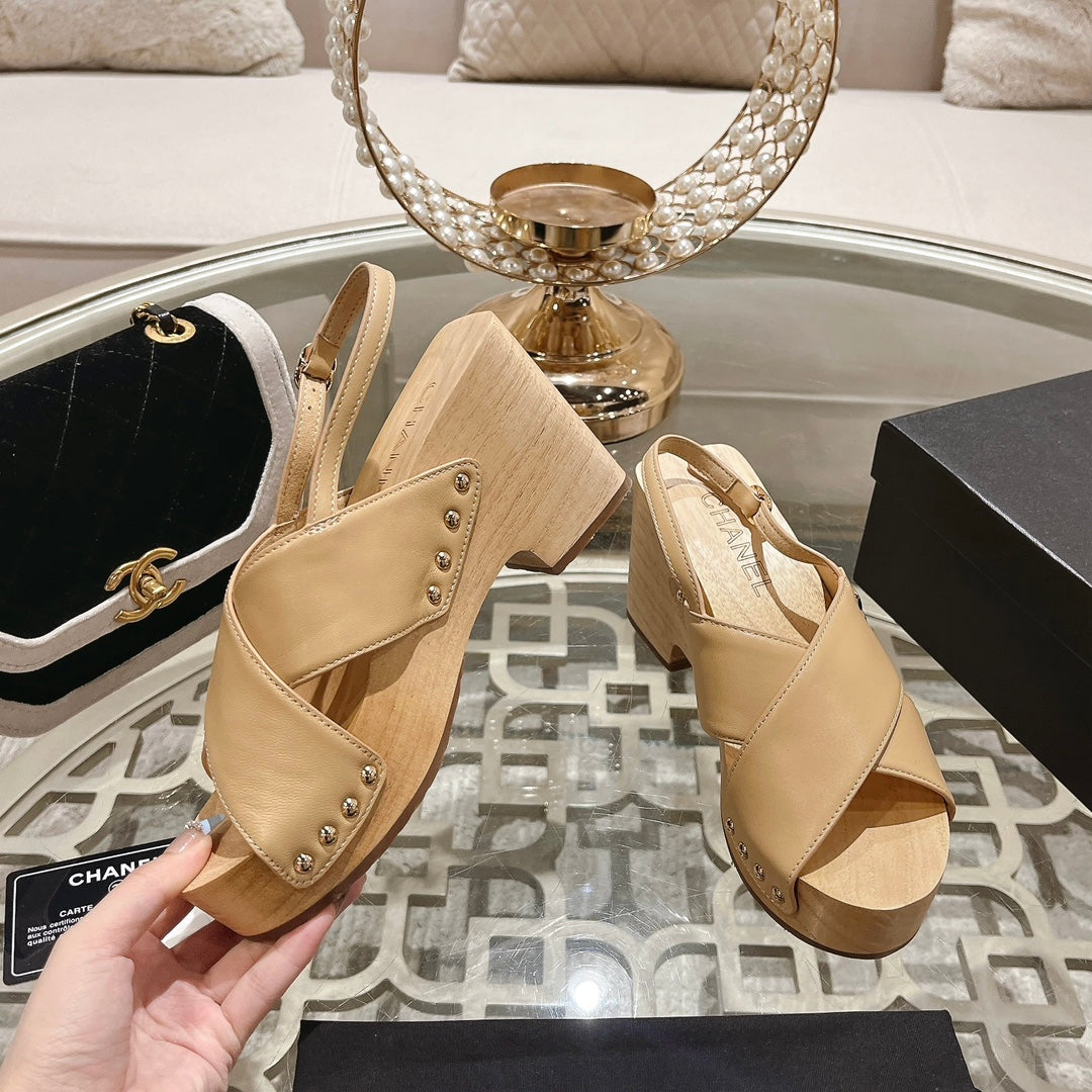 platform sandal 90 cross beige calfskin