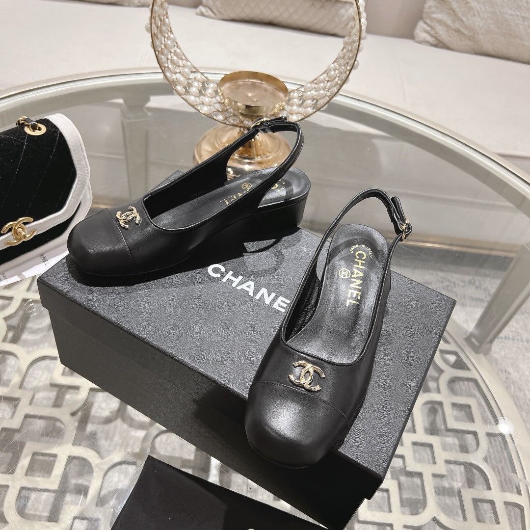 CC Slingbacks 35mm In Black Lambskin  943270