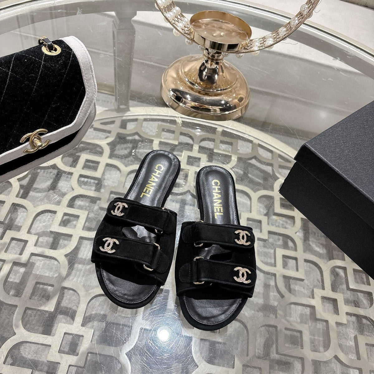 CC 26s Buckle Sandals Black Suede Sheepskin 627079