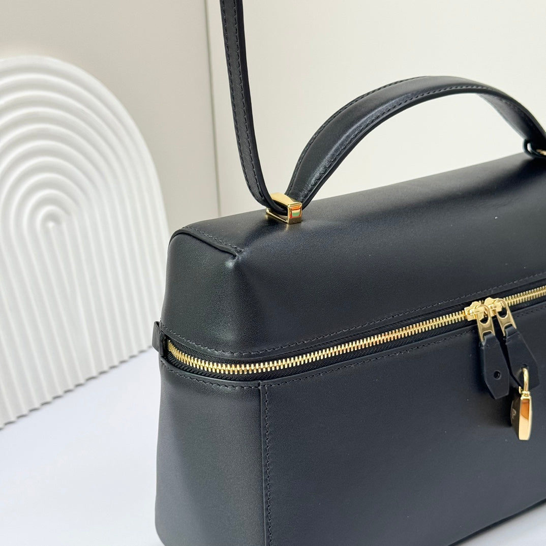 LP Extra Bag 27cm Black Smooth Calfskin