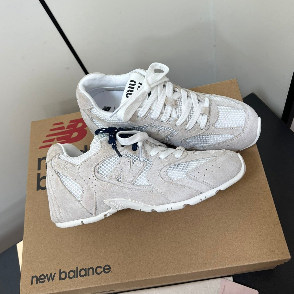 Miu Balance 530 SL Sneakers Gray And White Suede