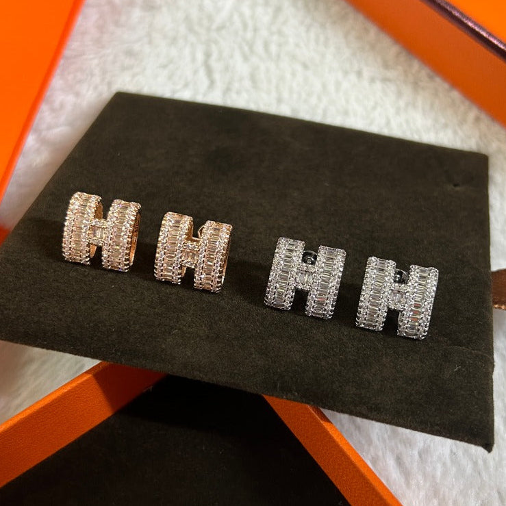 H STUD EARRINGS WITH DIAMONDS