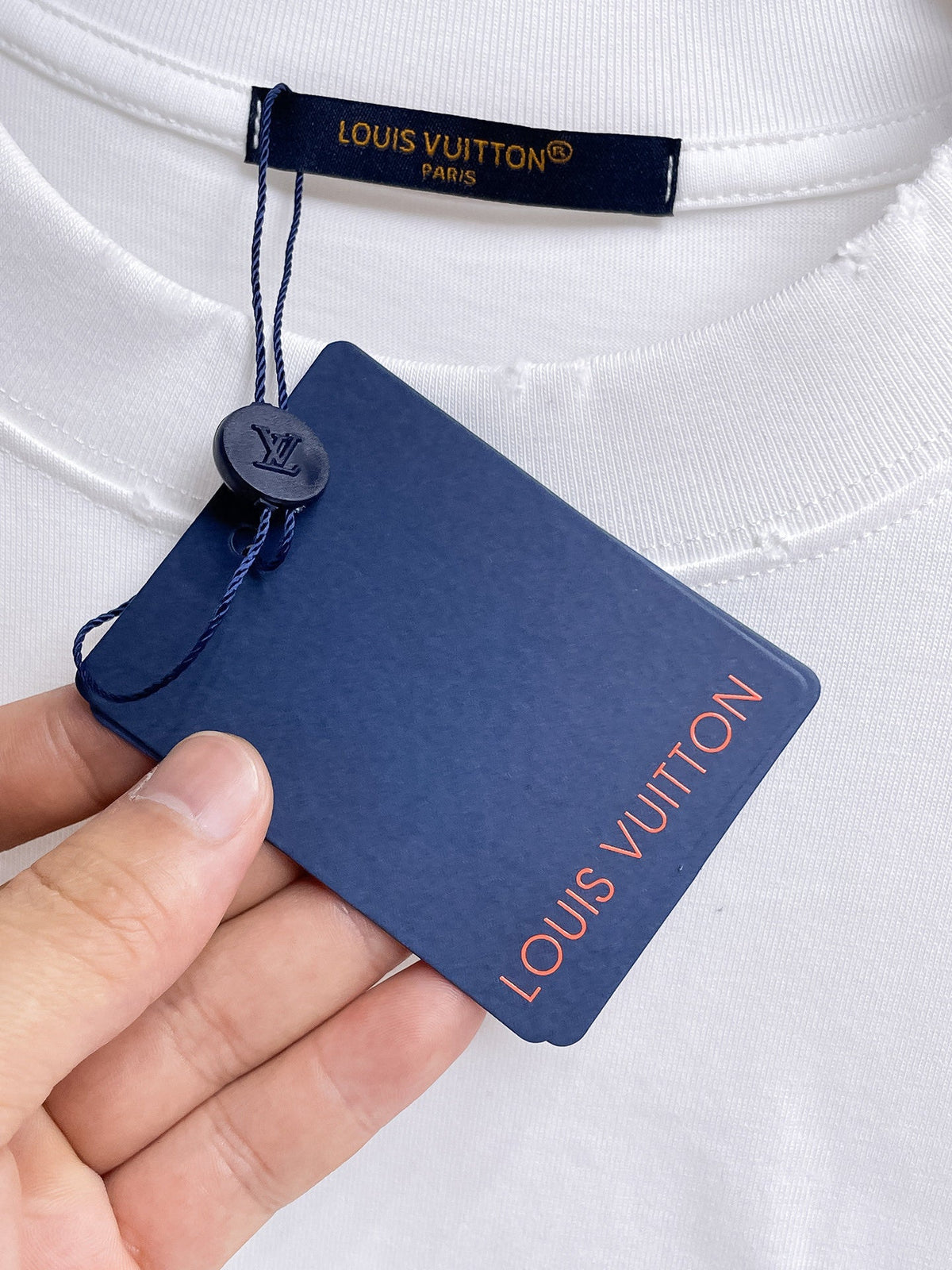 LV 2026 Men Short-sleeved T-shirt Cotton 303432