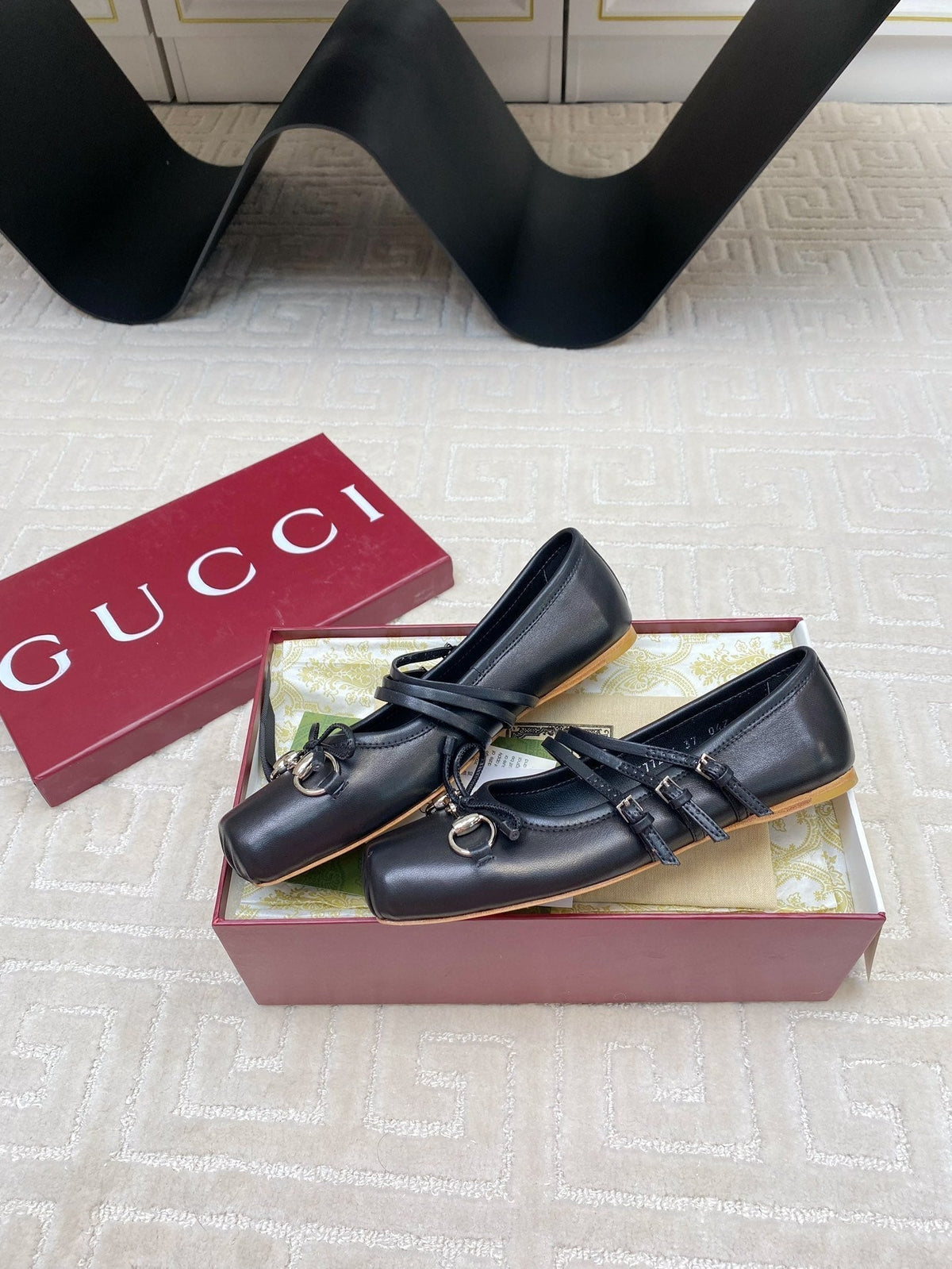 GG BALLET FLAT BLACK HORIZONTAL STRAPS LAMBSKIN