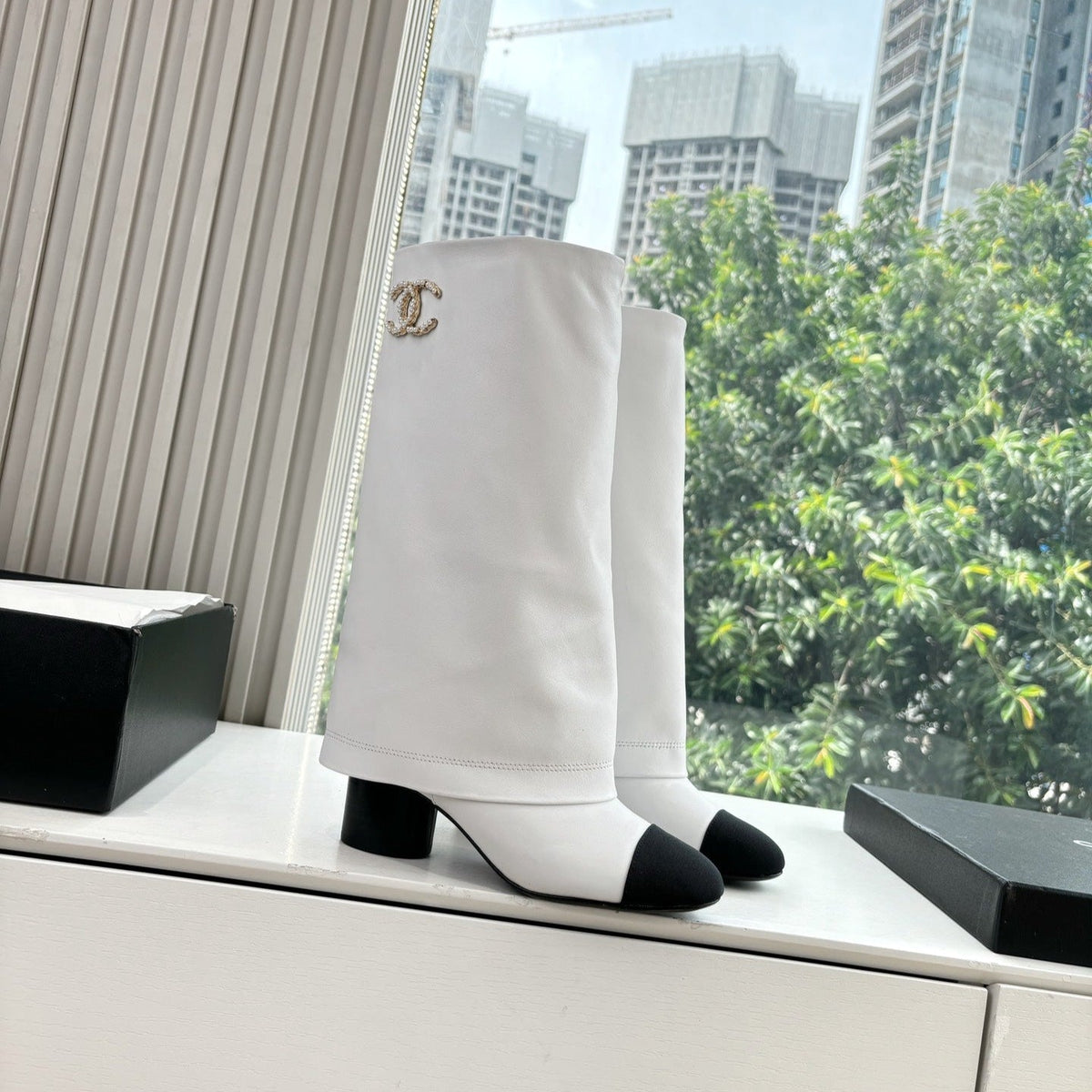 CC 25 High Boot White Calfskin Black Grosgrain 430336