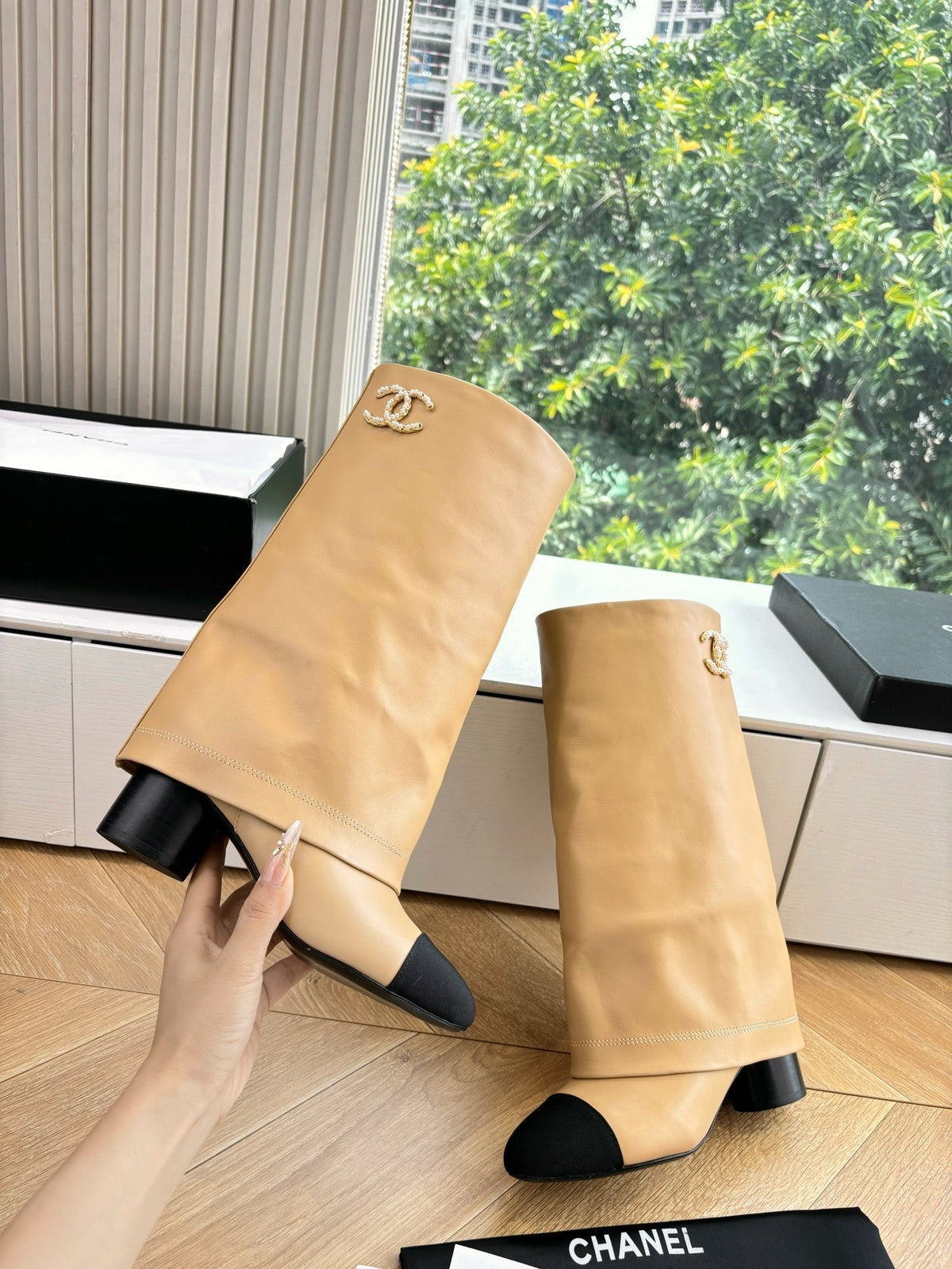 CC 25 High Boot Beige Calfskin Black Grosgrain 430337