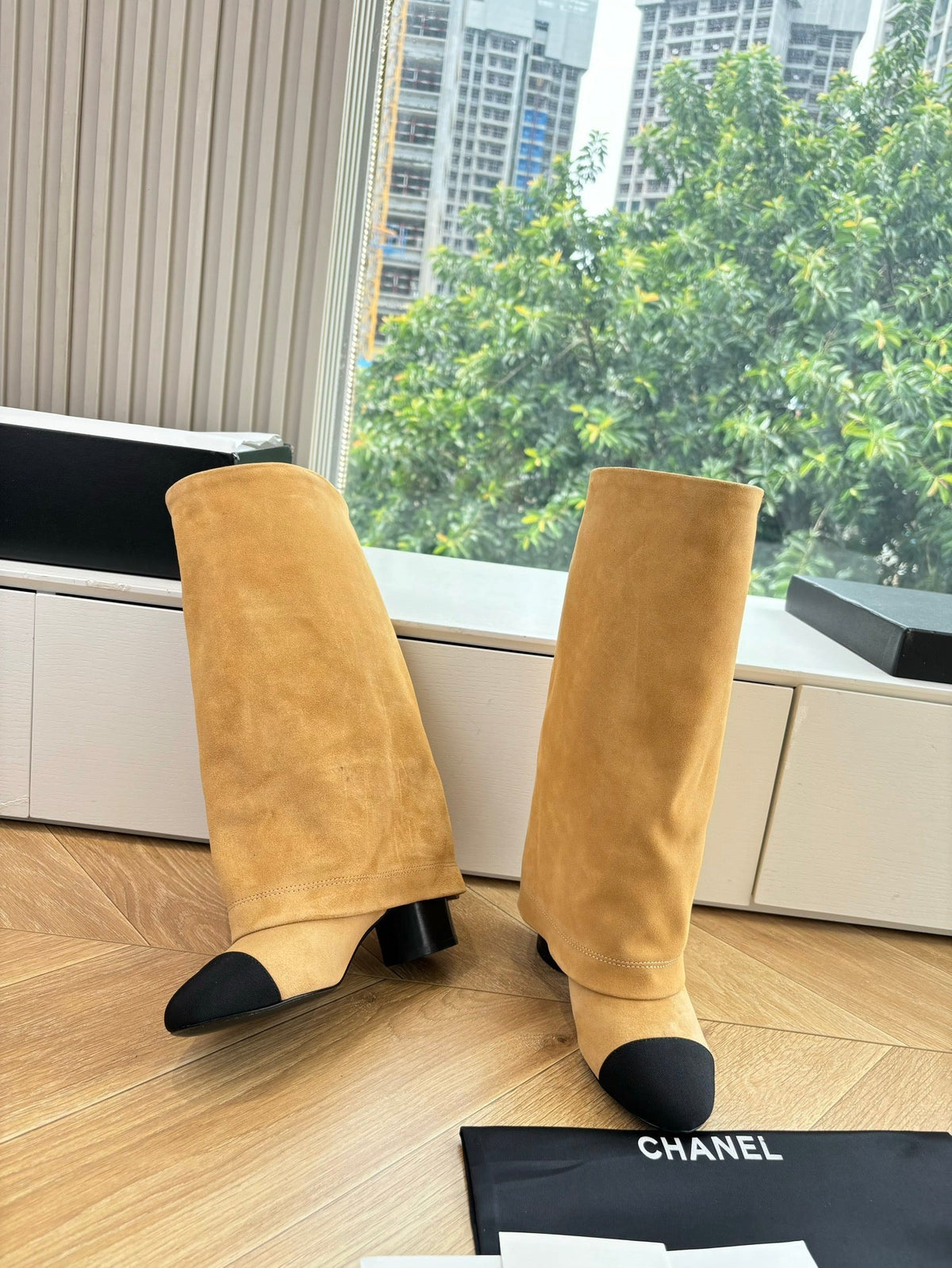 CC 25 High Boot Beige Suede Grosgrain 430340