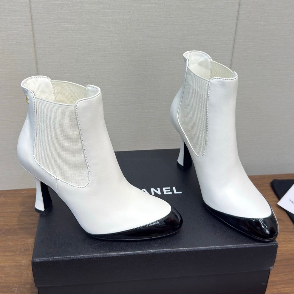 Chanel 2026 Two Tone Ankle Boots 85mm Leather 194819