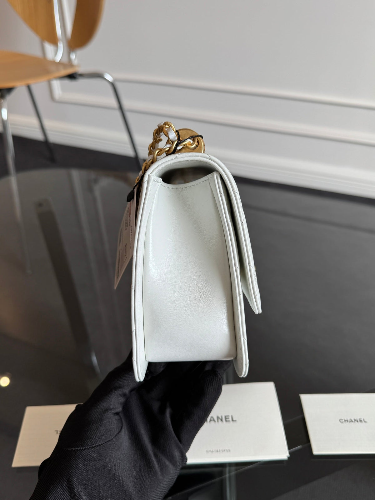 Mini Flap 22cm White Lambskin Gold Hardware