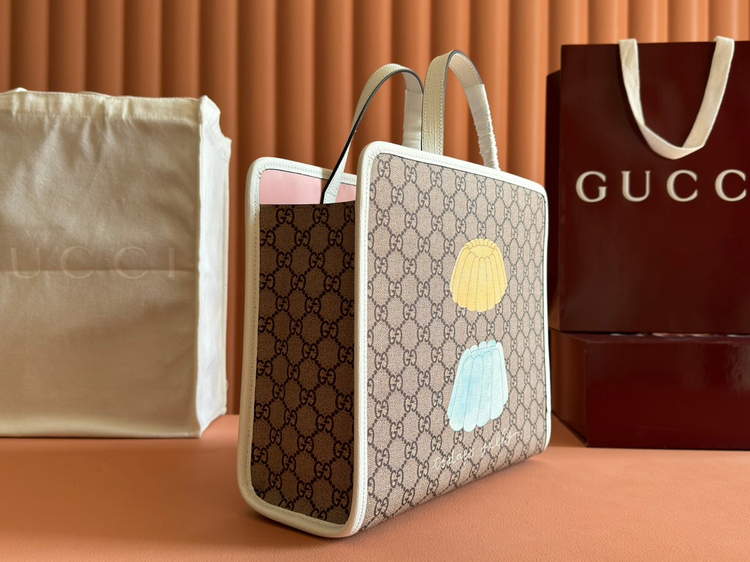 Gucci Cat Print Tote Bag White Beige Canvas 231241