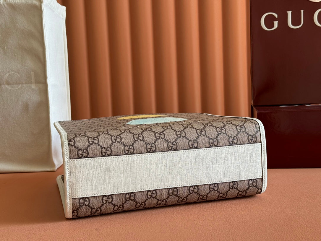 Gucci Cat Print Tote Bag White Beige Canvas 231241