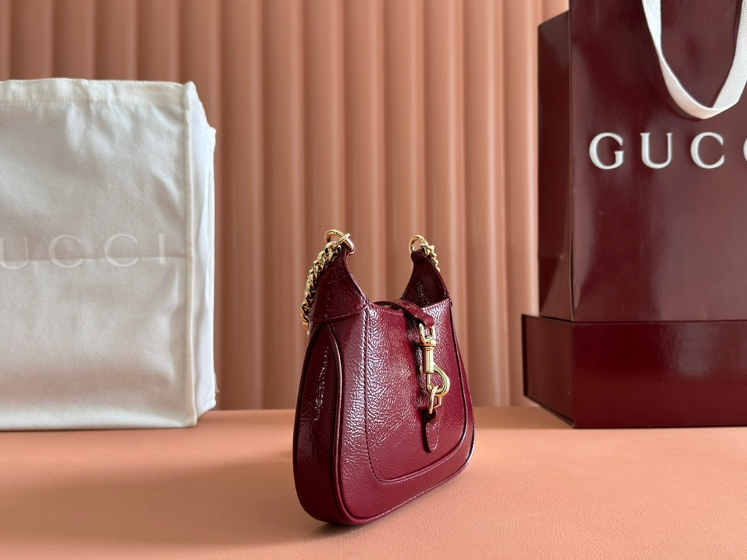 Gucci Jackie Notte Bag Rosso Ancora Red Patent Leather 248415