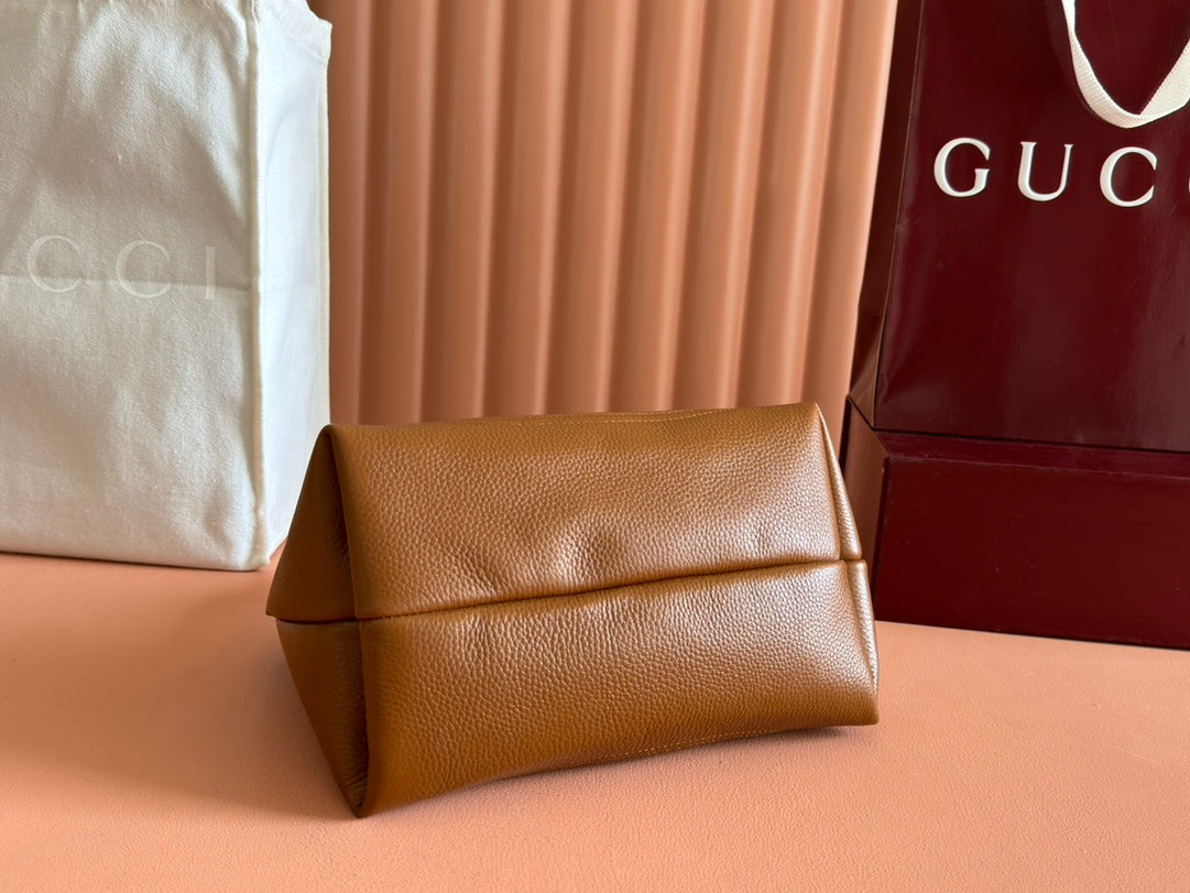Gucci Solfbit Bag Brown Calfskin 244325