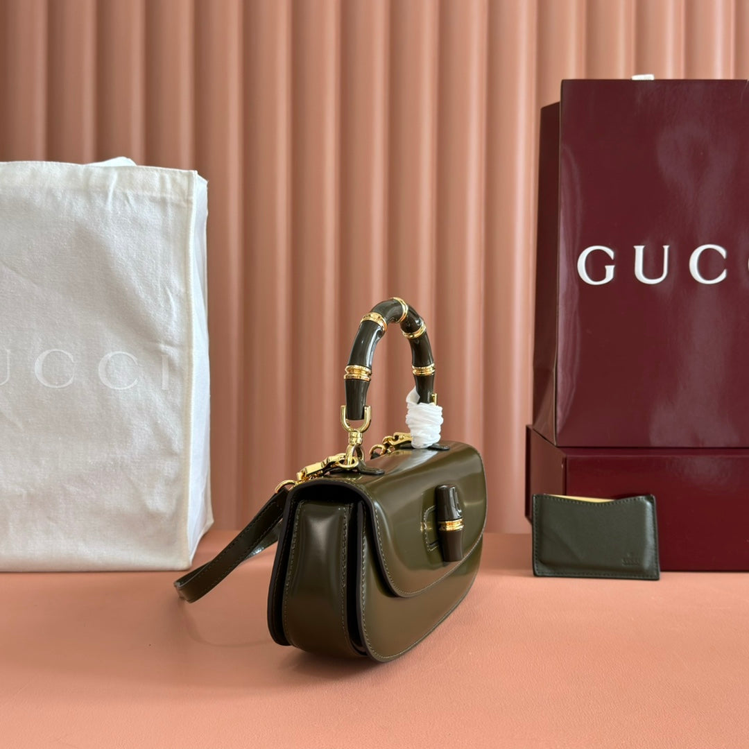 Gucci Bamboo Diva Bag Dark Green Leather 255007