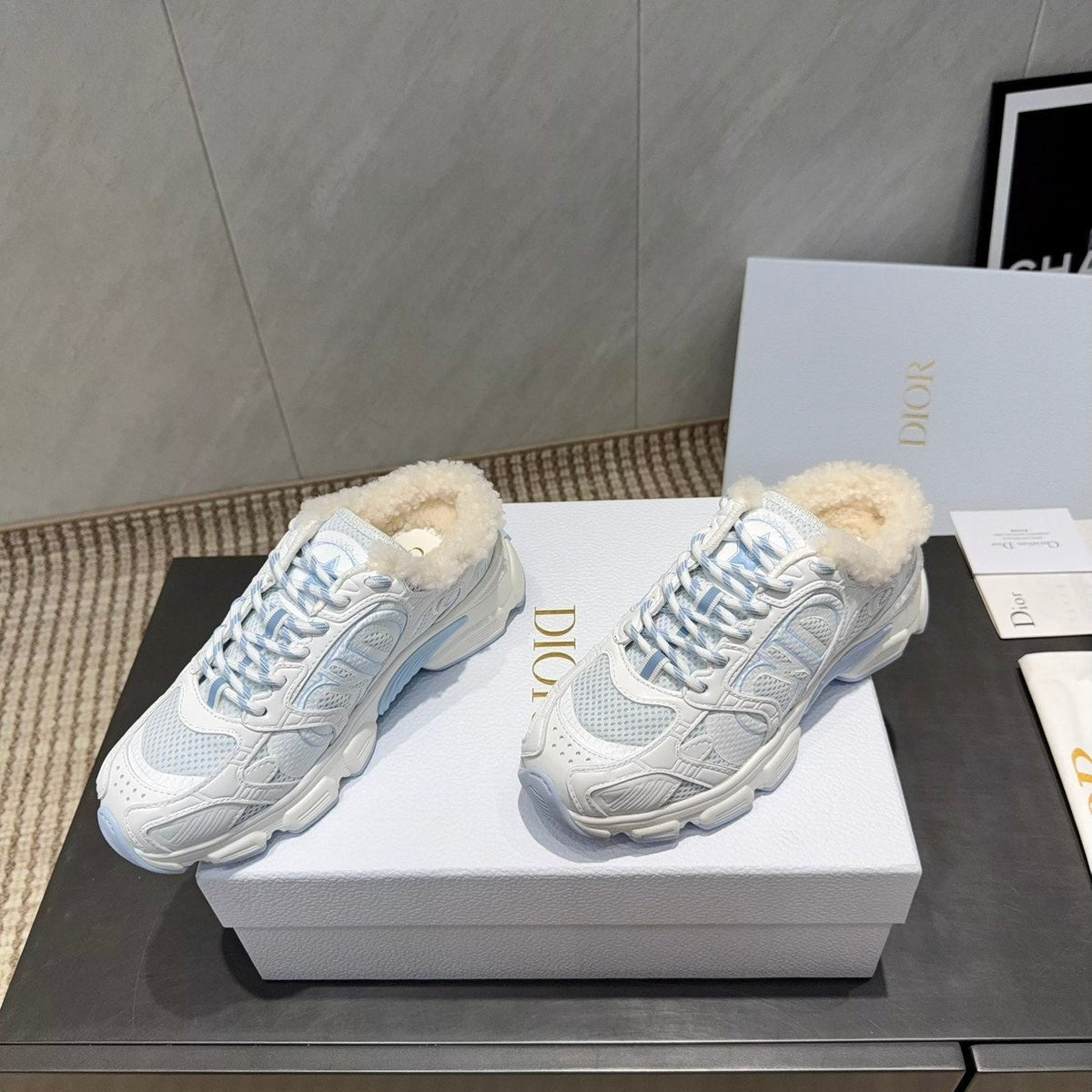 CD platform casual sneaker white light blue wool suede mesh 539682
