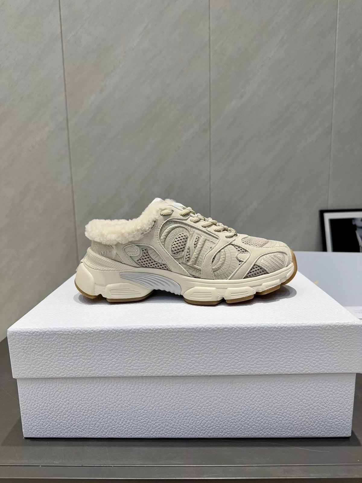 CD platform casual sneaker cream wool suede mesh 539683