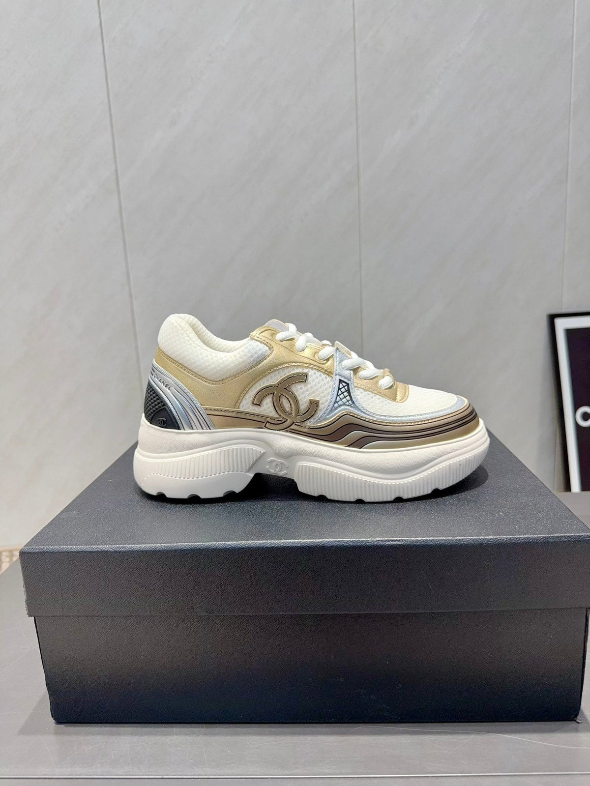 Chanel 25 Sneaker White Gold Mesh Leather 540309