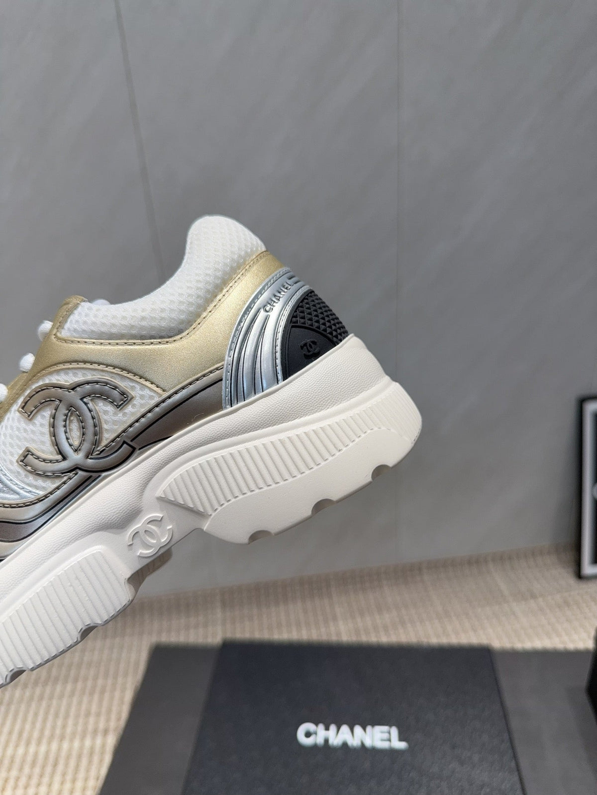 Chanel 25 Sneaker White Gold Mesh Leather 540309