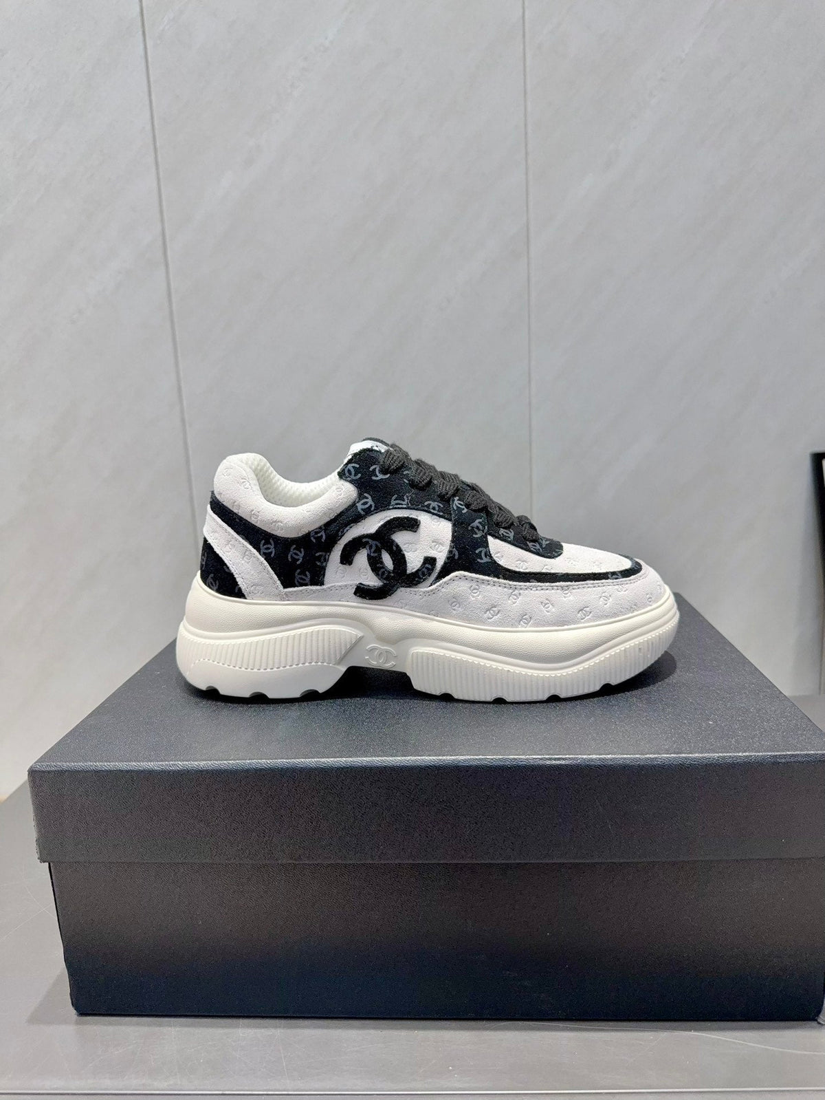 Chanel 25 Sneaker Black White Suede 540329