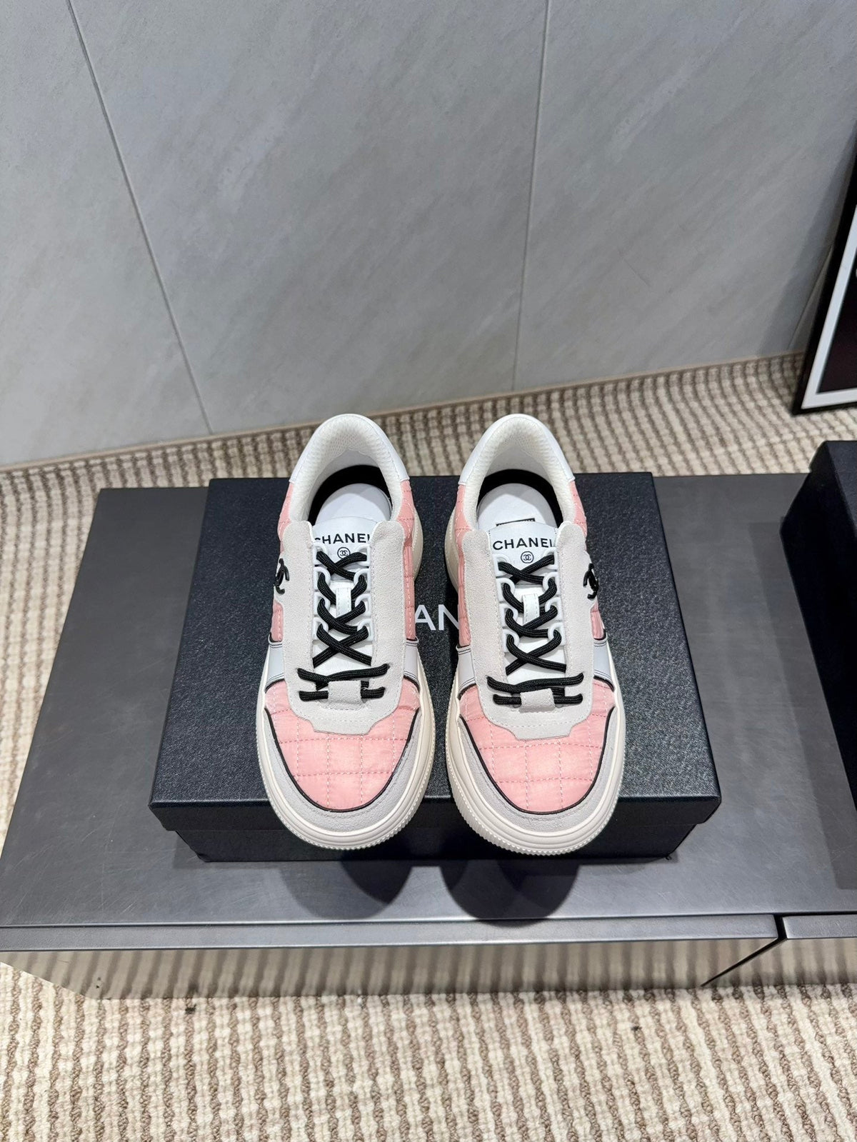 Chanel 25 Sneaker Ivory Pink Suede Fabric 540332