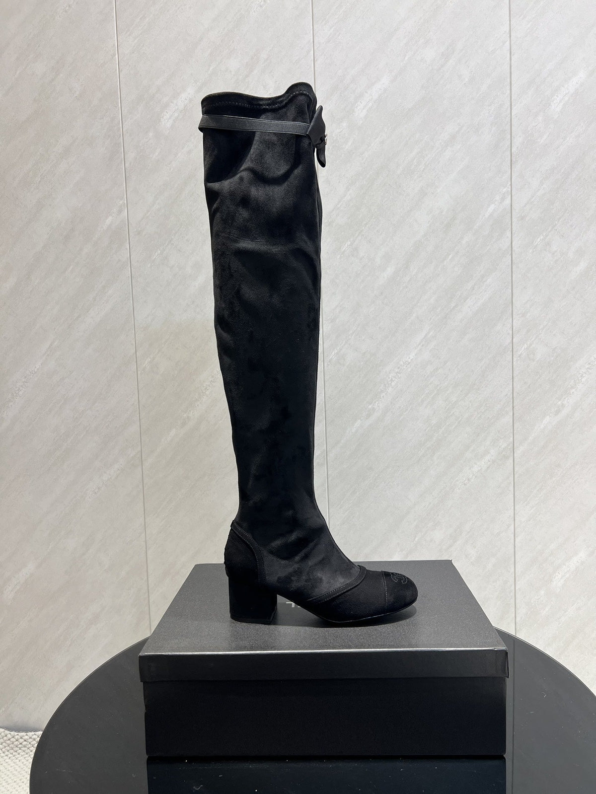 CC 25 Bowknot Stretch Boots Black Velvet Sheepskin 516421