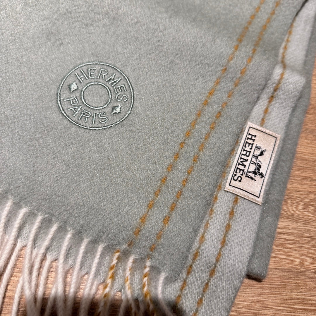 SCARF 200 CM IN DOVE GRAY CASHMERE