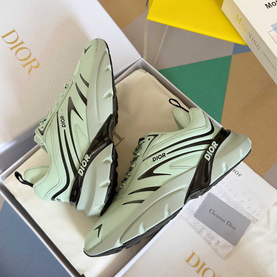 CD B32 SNEAKER MINT CALFSKIN