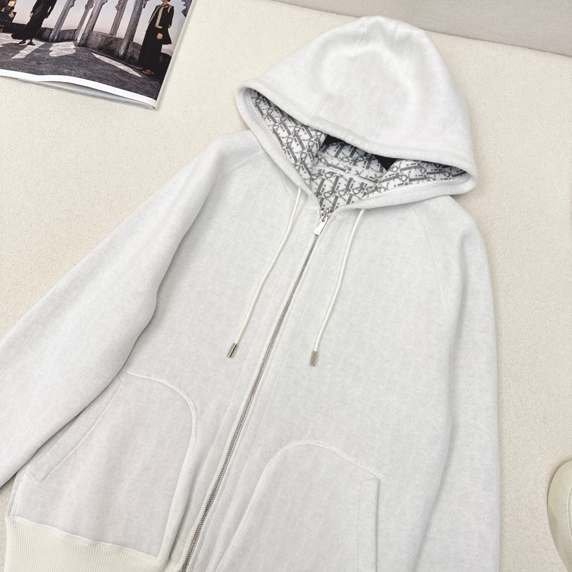 CD Unisex Jacket White mix grey Cashmere 584747