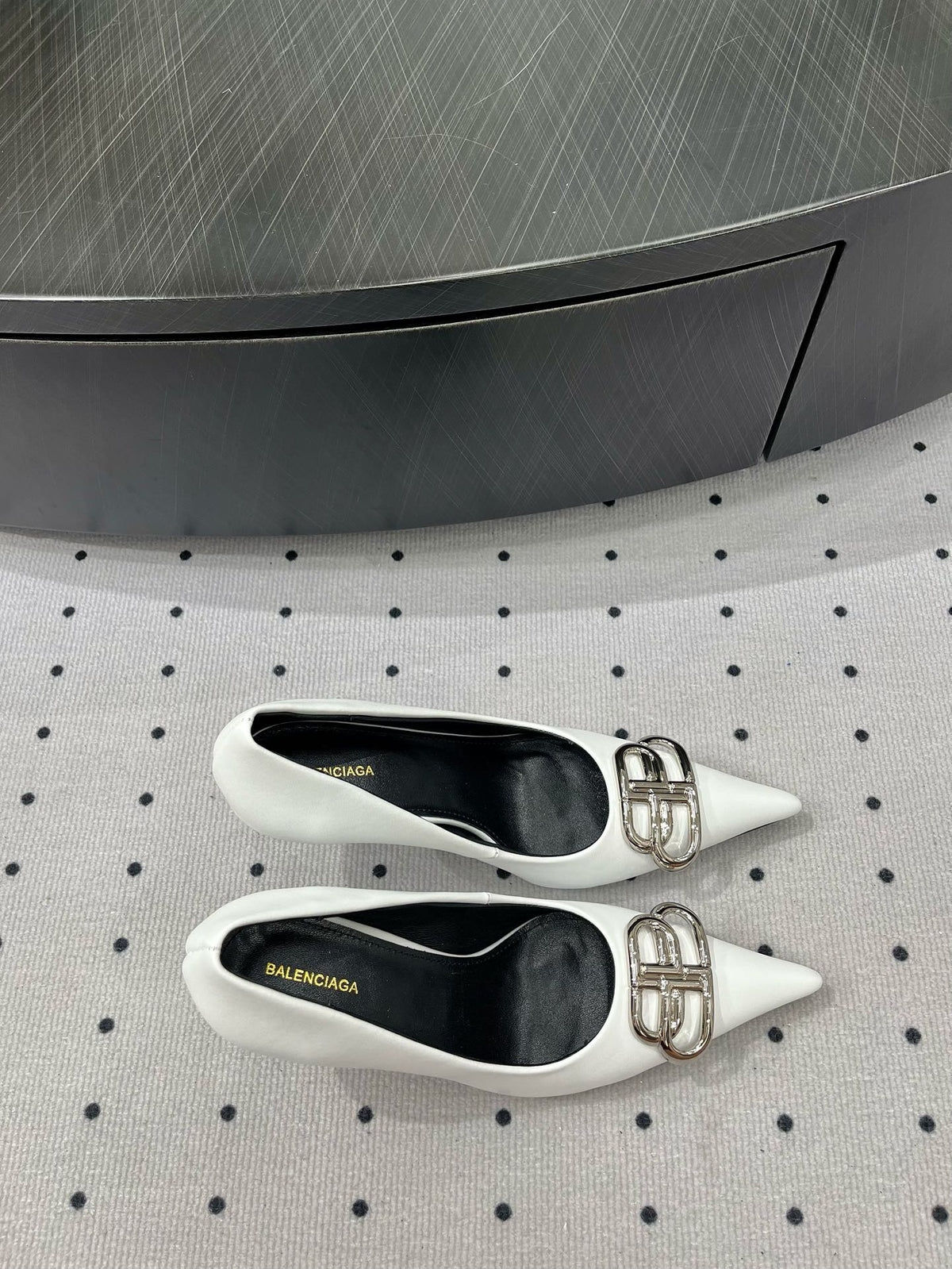 HEELED PUMPS 65 MM IN WHITE GLOSSY CALFSKIN SILVER HARDWARE