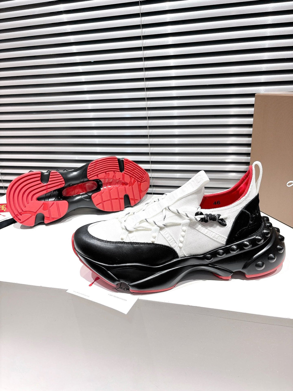 CL 25 Trailnrun Sneaker Black White Calfskin Mesh 323169