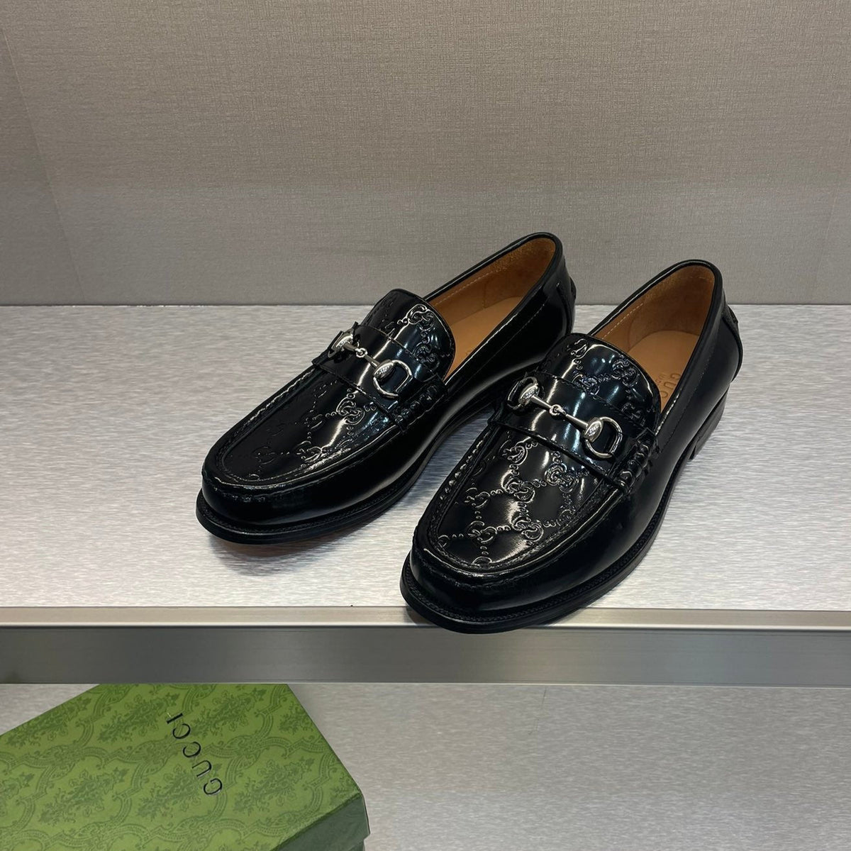 GG Men's Horsebit Loafer Black Embossed Patent Leather 542449