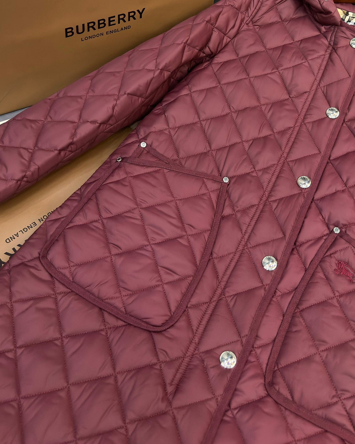 Burberry 25 Quilted  Hooded Long Coat Burgundy Polyester Cotton